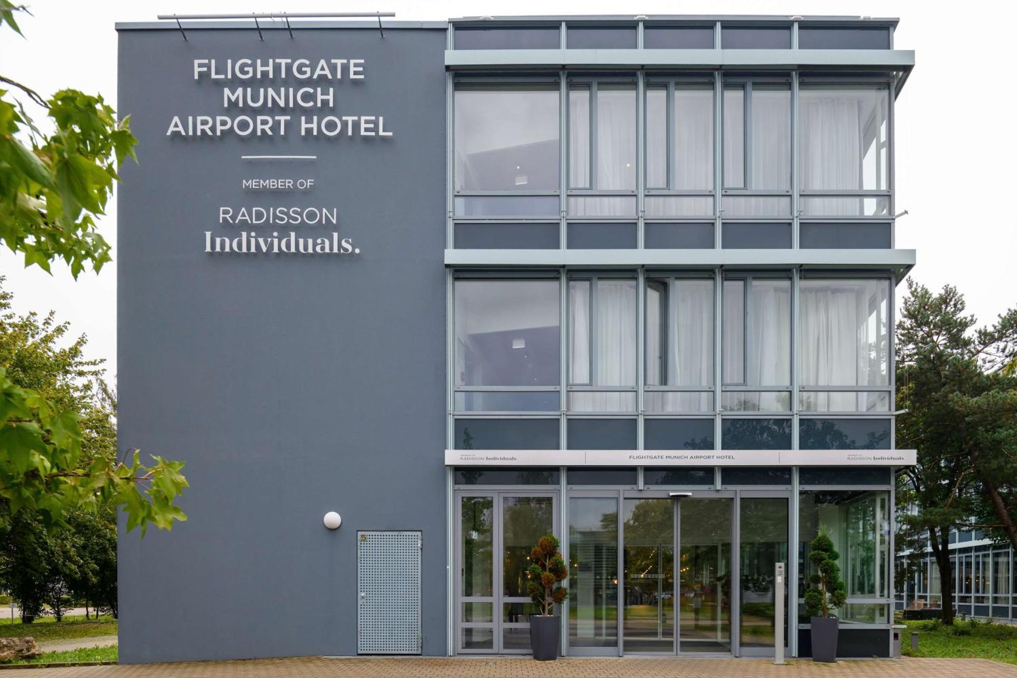 Flightgate Munich Airport Hotel, A Member Of Radisson Individuals Hallbergmoos Exterior photo